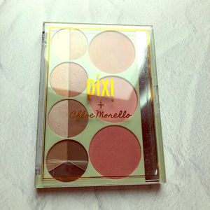 Pixi + Chloe Morello